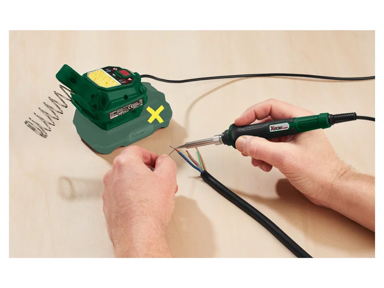 PARKSIDE® Station de soudage sans fil PLSA 20-Li C3. 20 V ou pistolet à colle sans fil PHPA 20-Li A1. 20 V