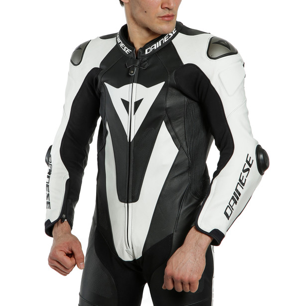 LAGUNA SECA 5 1PC LEATHER SUIT PERF.