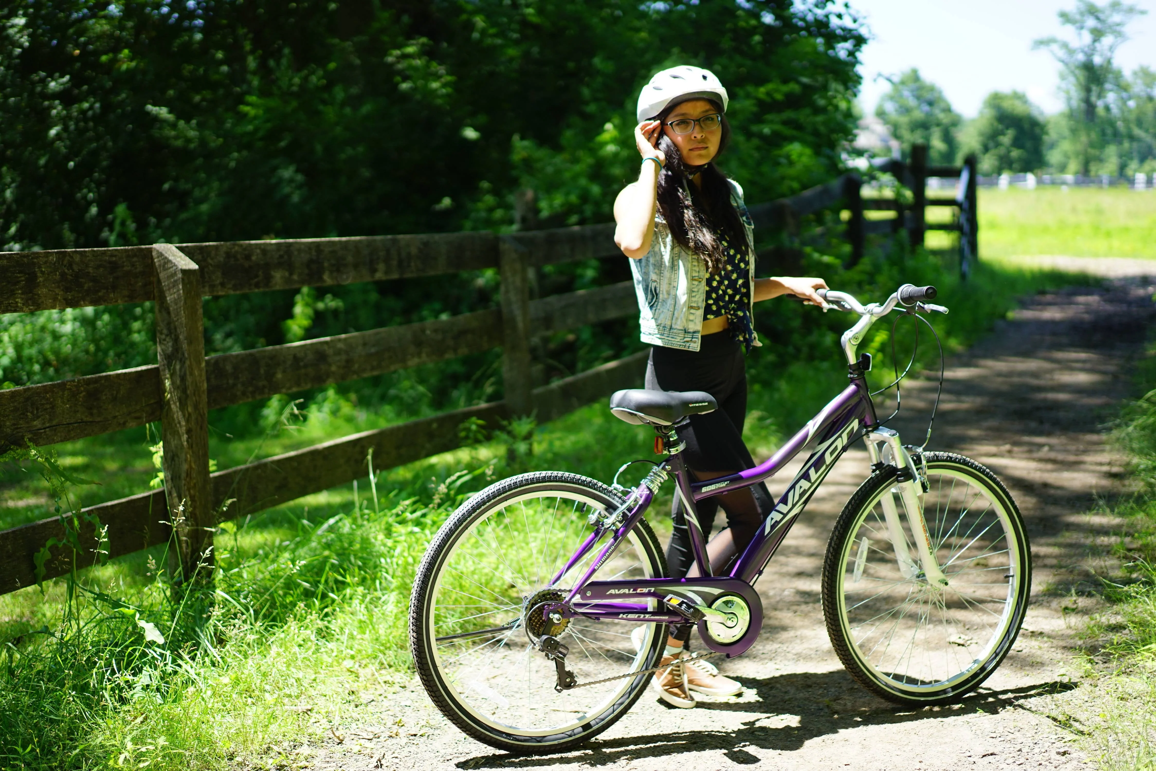 Kent Bicycle 26 In. Avalon Comfort Women's Full Suspension Hybrid Bike, Purple