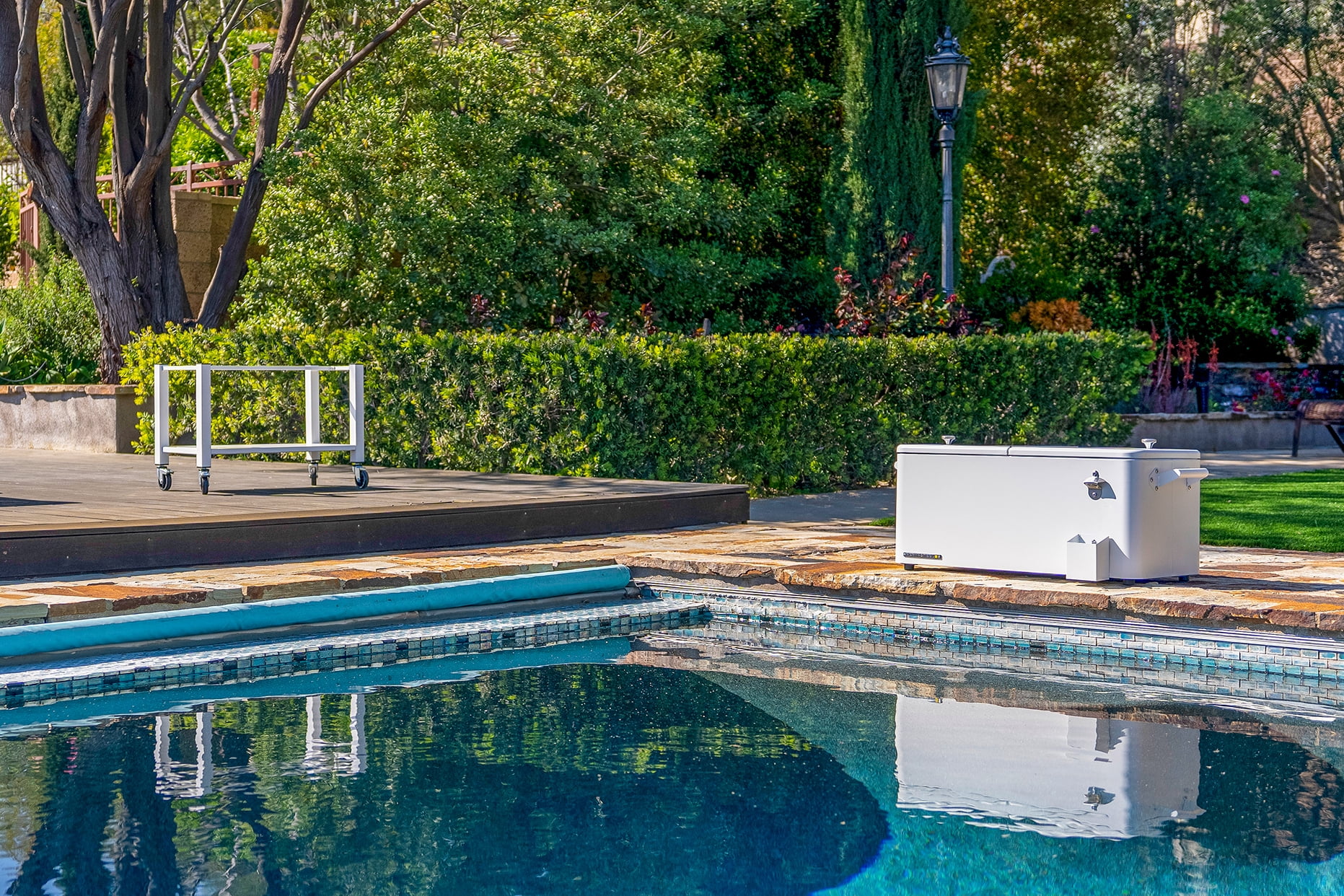 Permasteel 80-Qt Outdoor Steel Patio Cooler with Removable Basin, Rolling Cooler with Wheels, Teal Green