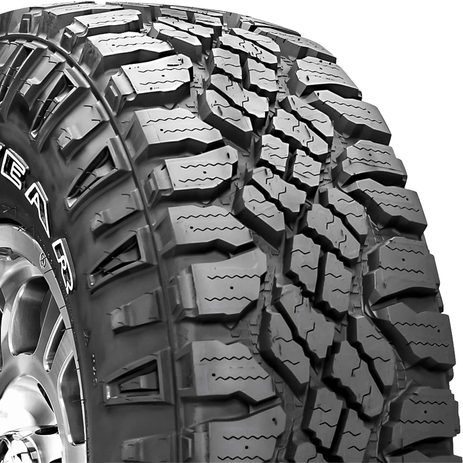 Goodyear Wrangler DuraTrac All Terrain LT285/70R17 121/118Q E Light Truck Tire