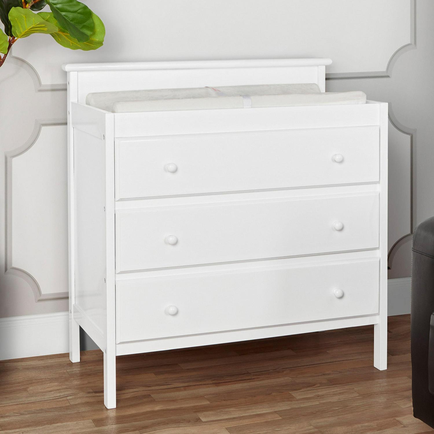 Dream On Me Mason Modern Changing Table With Free Changing Pad In White